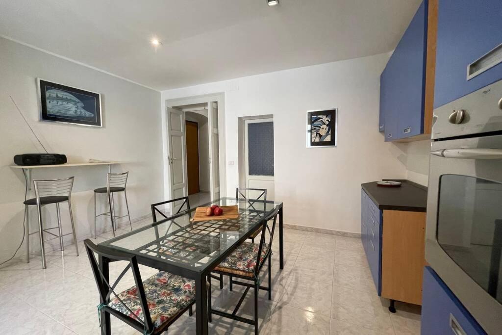 Petinoinapulia - Appartamento Per Famiglie E Amici Барі Екстер'єр фото